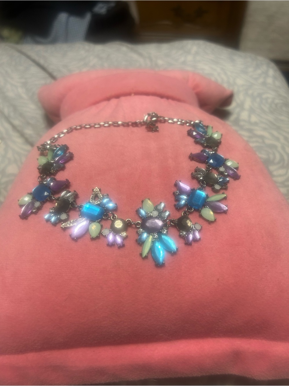 Elegant Multicolor Crystal Statement Necklace - Women's Jewelry